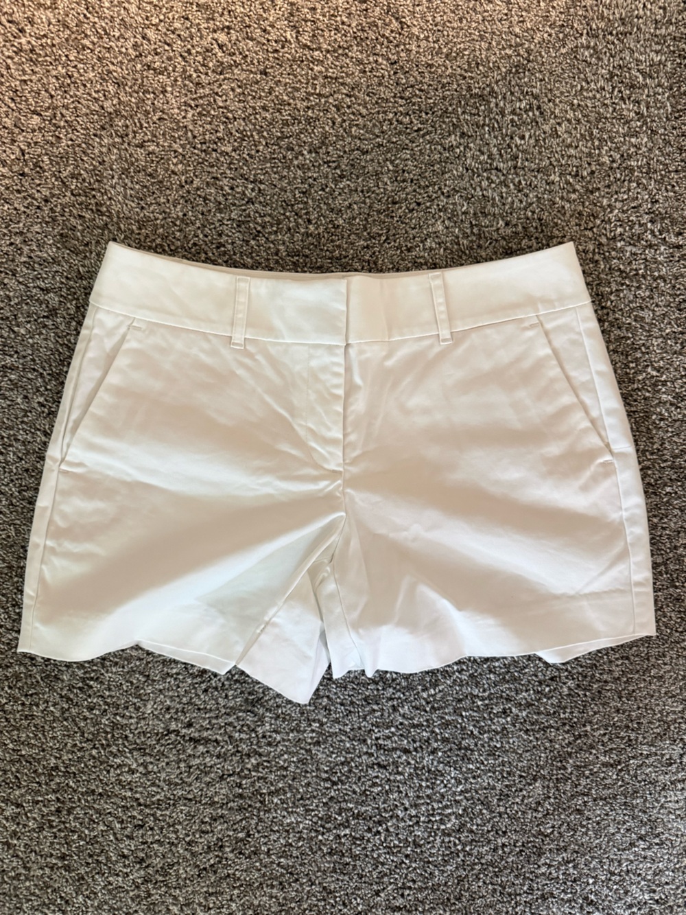 NWOT Ann Taylor White Tailored Women's Shorts